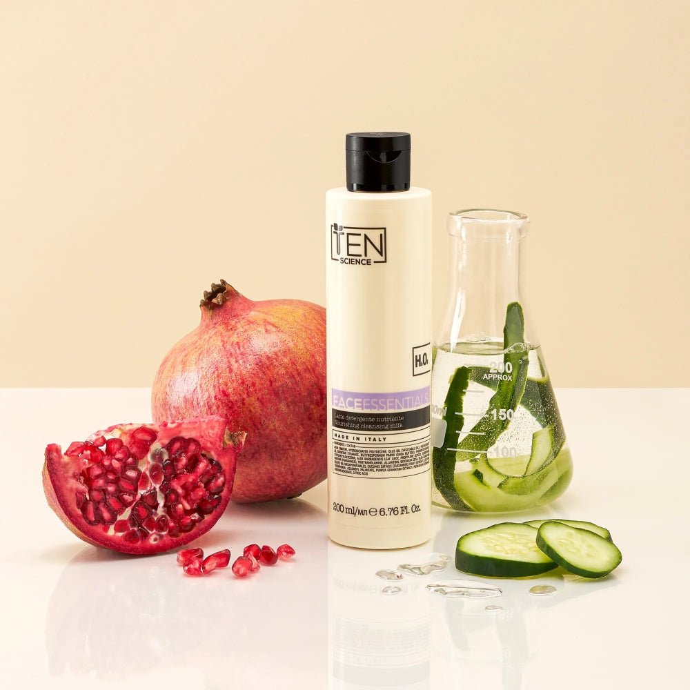 Face Essentials Latte Detergente