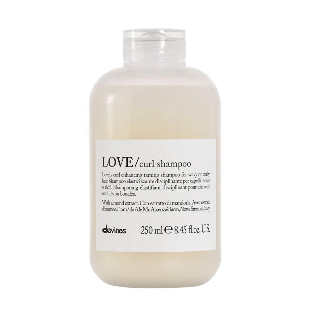 Davines Essential Haircare Love Curl Shampoo capelli ricci Davines