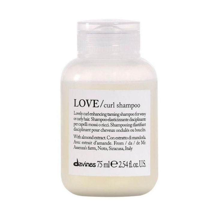 Davines Essential Haircare Love Curl Shampoo capelli ricci Davines