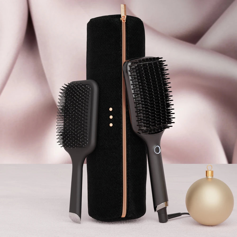 GHD Glide+ Max Gift Set Nero con spazzola lisciante, Paddle Brush e pochette nera