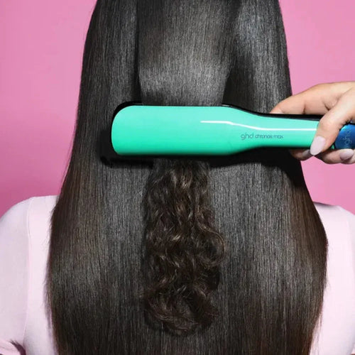 Modaltà d'utilizzo Chronos Max Jelly Ghd per capelli lunghi e spessi