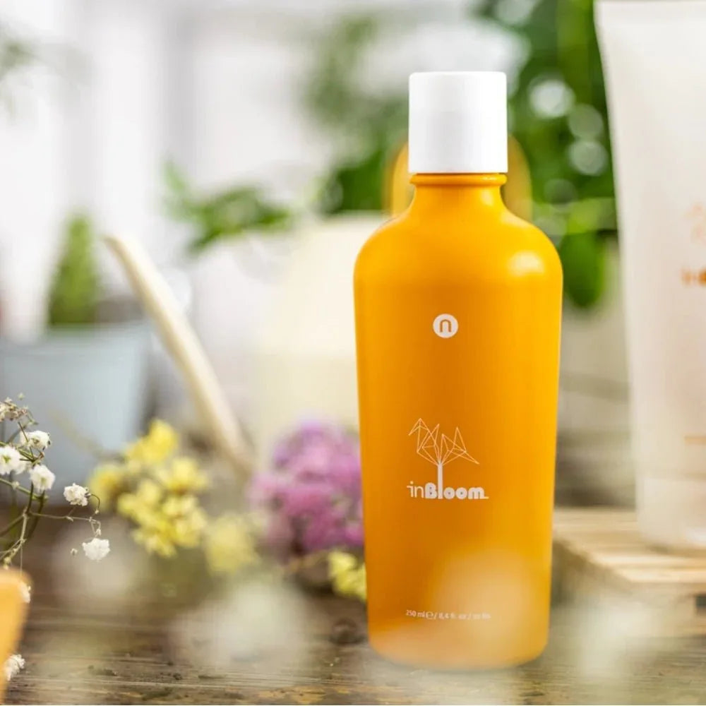 Naturalmente InBloom Lush Shampoo Ristrutturante capelli secchi e danneggiati - Planethair